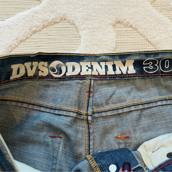 Vintage DVS Denim Mens Jeans 30 x 31 Button Up Fly Red Stitching Medium Wash - Picture 6 of 10